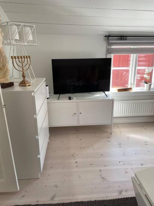 Historisk Charm I Hjaertat Av Gamla Stan Kalmar Villa Dış mekan fotoğraf